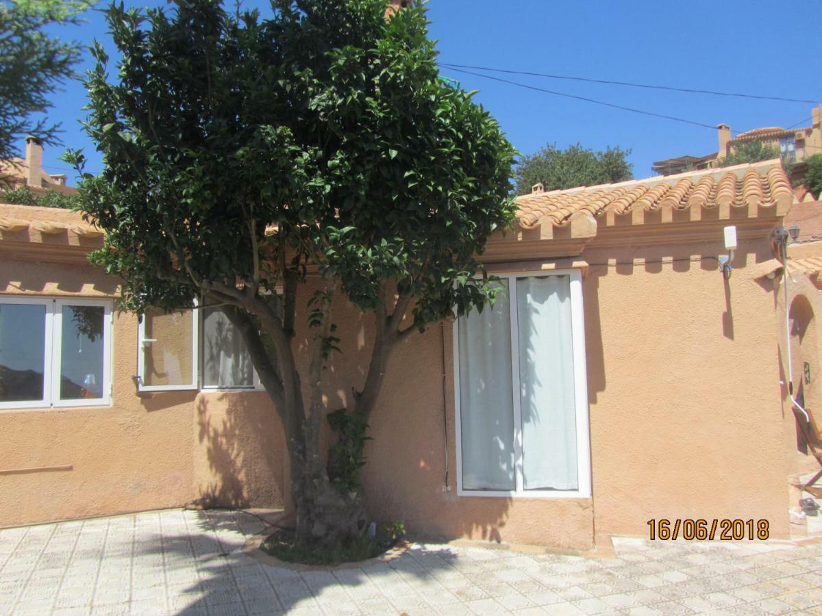 טורה Cedra 5, Holiday Home, Cosy Apartment מראה חיצוני תמונה